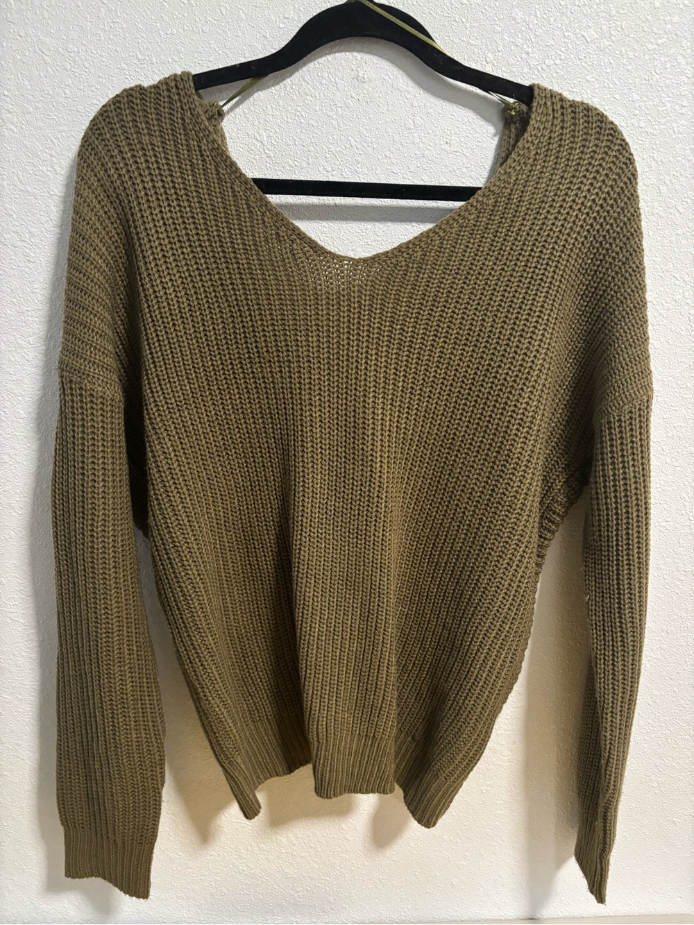 Love Tree Olive Green V-Neck Chunky Knit Sweater